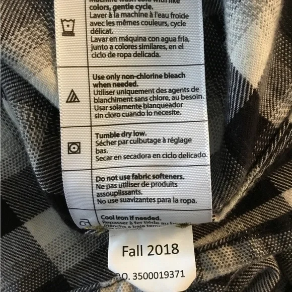 Carhartt Flannel Loose Fit Button Down - Picture 8 of 8